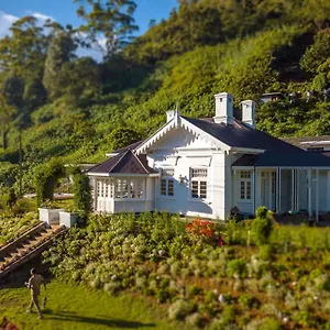 The Clovelly Villa